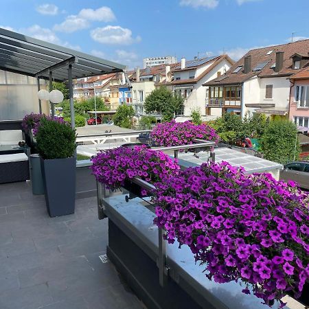 Guenstiges Gruenes Ferienzimmer Mit Separater Moderner Dusche Lörrach Εξωτερικό φωτογραφία